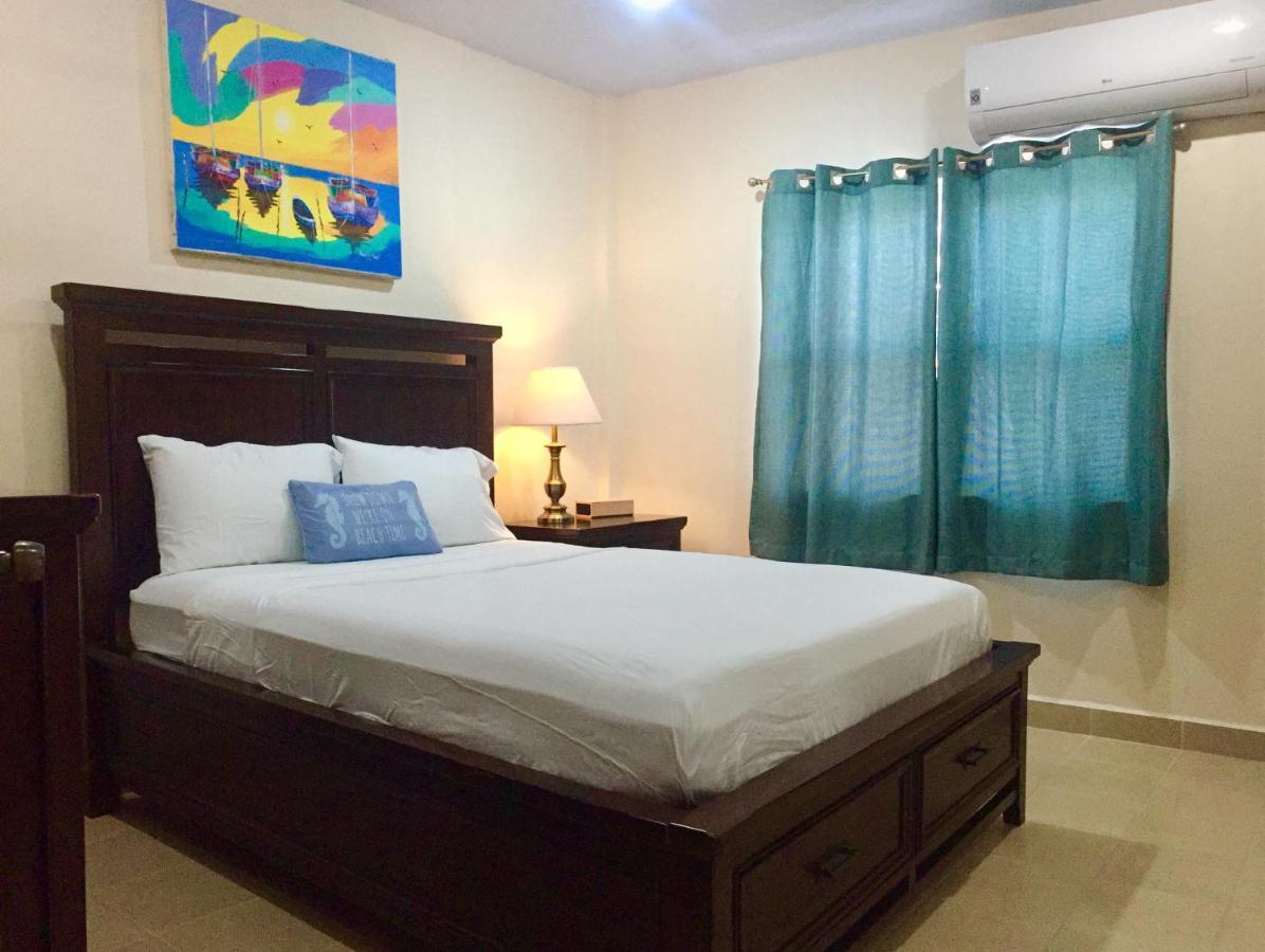Pura Vida Inn Caye Caulker Extérieur photo