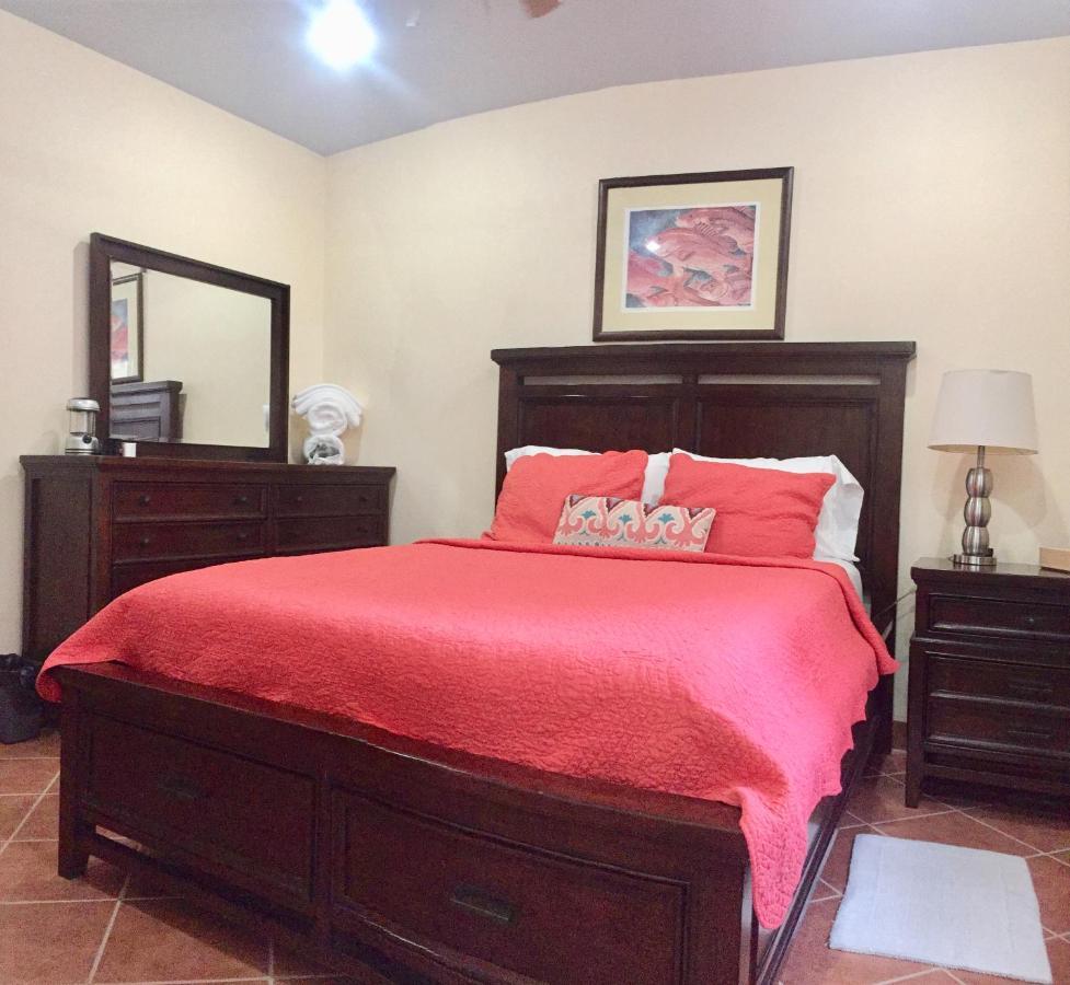 Pura Vida Inn Caye Caulker Extérieur photo